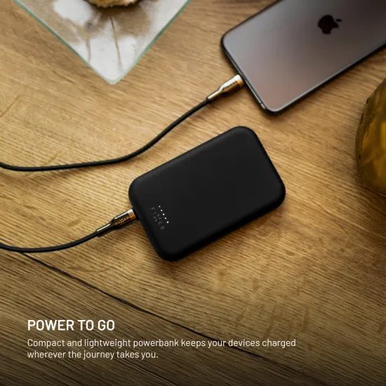 FIXED MagZen (2. generáció) powerbank vezeték nélküli töltéssel és MagSafe támogatással, 10 000 mAh, fekete