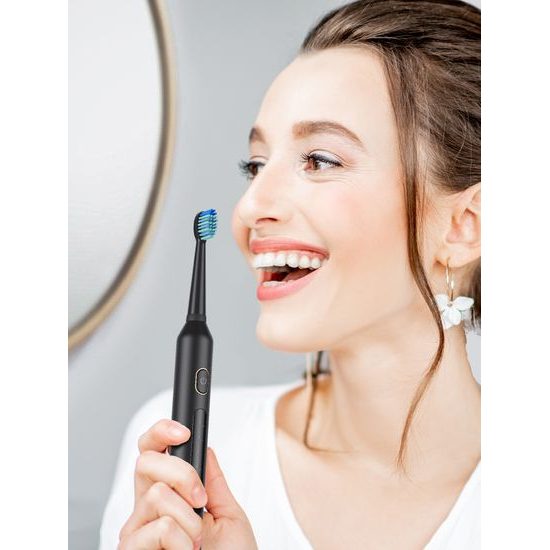 Sada sonického elektrického kartáčku a bezdrátové ústní sprchy 2v1 (IPX7, 5 režimů, 300 ml), černá