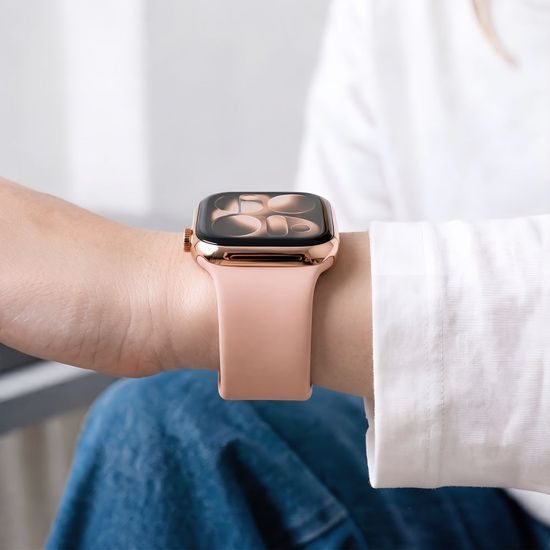 Tech-Protect Silicone rihm Apple Watch 8 / 9 / 10 / 11 / 12 / SE / Ultra (44 / 45 / 46 / 49 mm) – roosa