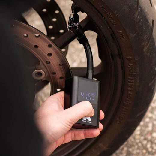 ENERPUMP MINI - POWER BANK WITH AIR COMPRESSOR MIDLAND C1680