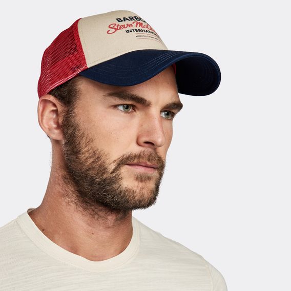 Šilterica Barbour International Steve McQueen™ Trucker Cap - Navy / Red / Stone