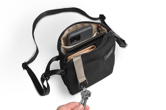 Bellroy City Pouch