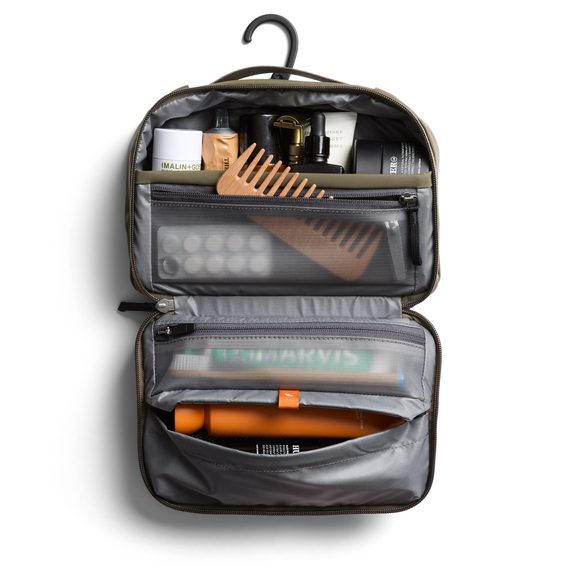 Bellroy — Hanging Toiletry Kit