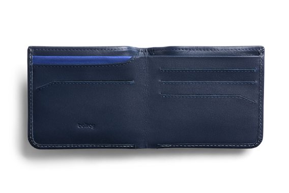 Bellroy Hide & Seek RFID