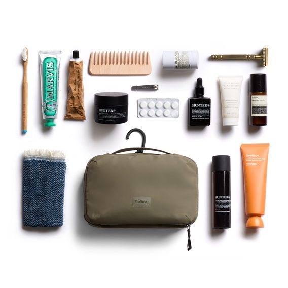 Bellroy — Hanging Toiletry Kit