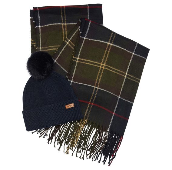 Barbour Dover Beanie & Hailes Scarf Gift Set — Classic Tartan