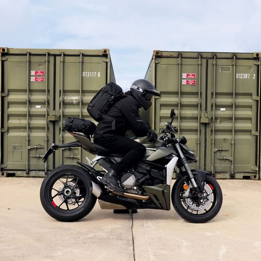 BRAŠNA NA SEDADLO SPOLUJEZDCE ATLAS T-30 ADVANCED TOURPACK, OXFORD (ČERNÁ, OBJEM 30 L)