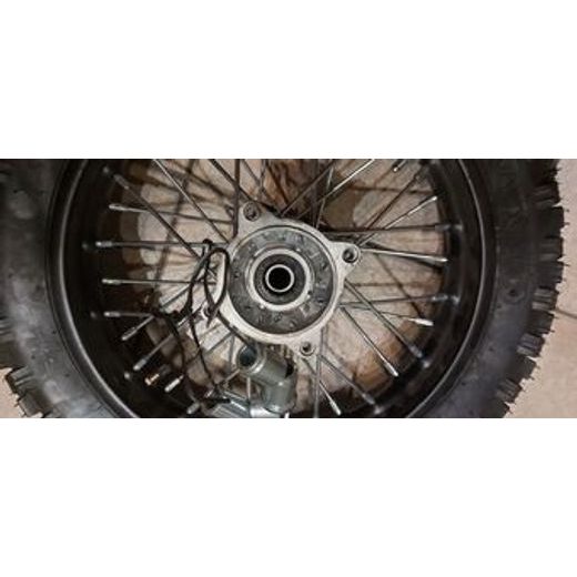 ZADNÍ KOLO 80/100-12