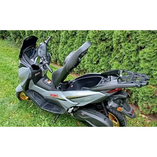 YUKI 125I YMAX - ŠEDÁ