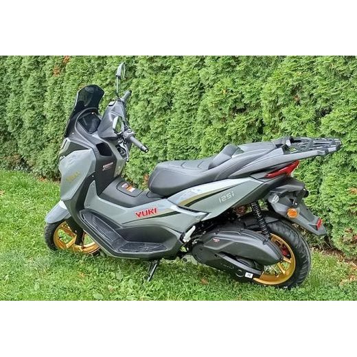 YUKI 125I YMAX - ŠEDÁ