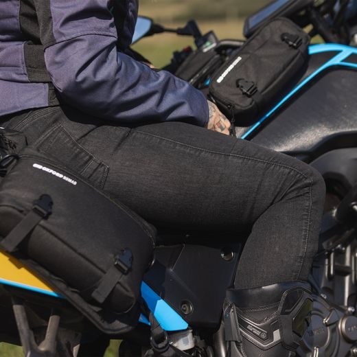 KALHOTY SOFIA AA SLIM JEANS, OXFORD, DÁMSKÉ (ČERNÁ)