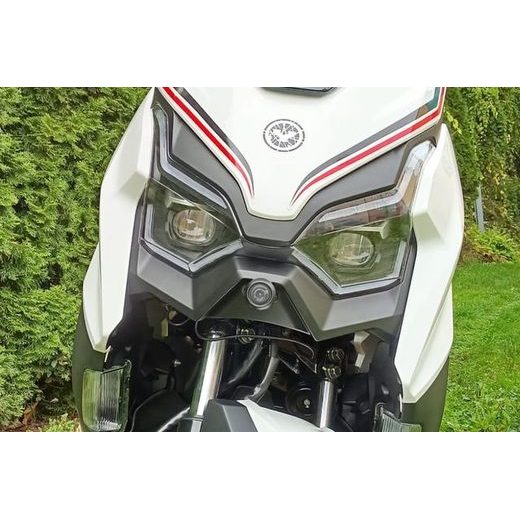 YUKI YMAX 125I - BÍLÁ