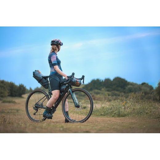 BRAŠNA POD SEDLO AQUA EVO ADVENTURE, OXFORD (OBJEM 10 L)