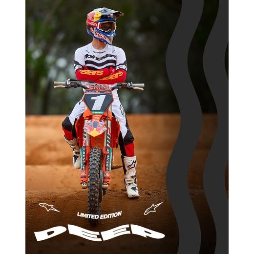 DRES TECHSTAR LIMITOVANÁ EDICE DEEP, ALPINESTARS (ČERNÁ/BÍLÁ/ČERVENÁ FLUO/ORANŽOVÁ) 2025