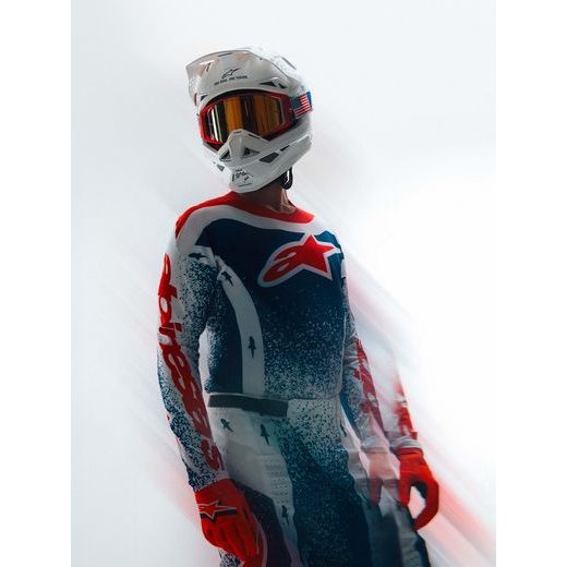 DRES TECHSTAR LIMITOVANÁ EDICE UNITY, ALPINESTARS (ČERVENÁ/BÍLÁ/MODRÁ) 2026