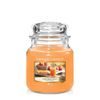 Yankee Candle - Classic vonná svíčka Farm Fresh Peach 411 g