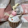 Velikonoční dekorace zajíc na muffinu růžový, 7x7x13 cm