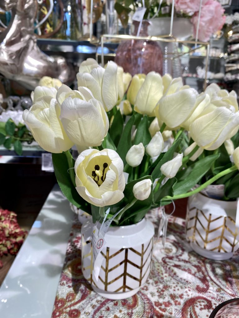 Homedesignshop.cz - Umělá květina tulipán bílý, 34cm - GILDE - Umělé květiny  - Bytové doplňky - Eshop s interierovými doplňky