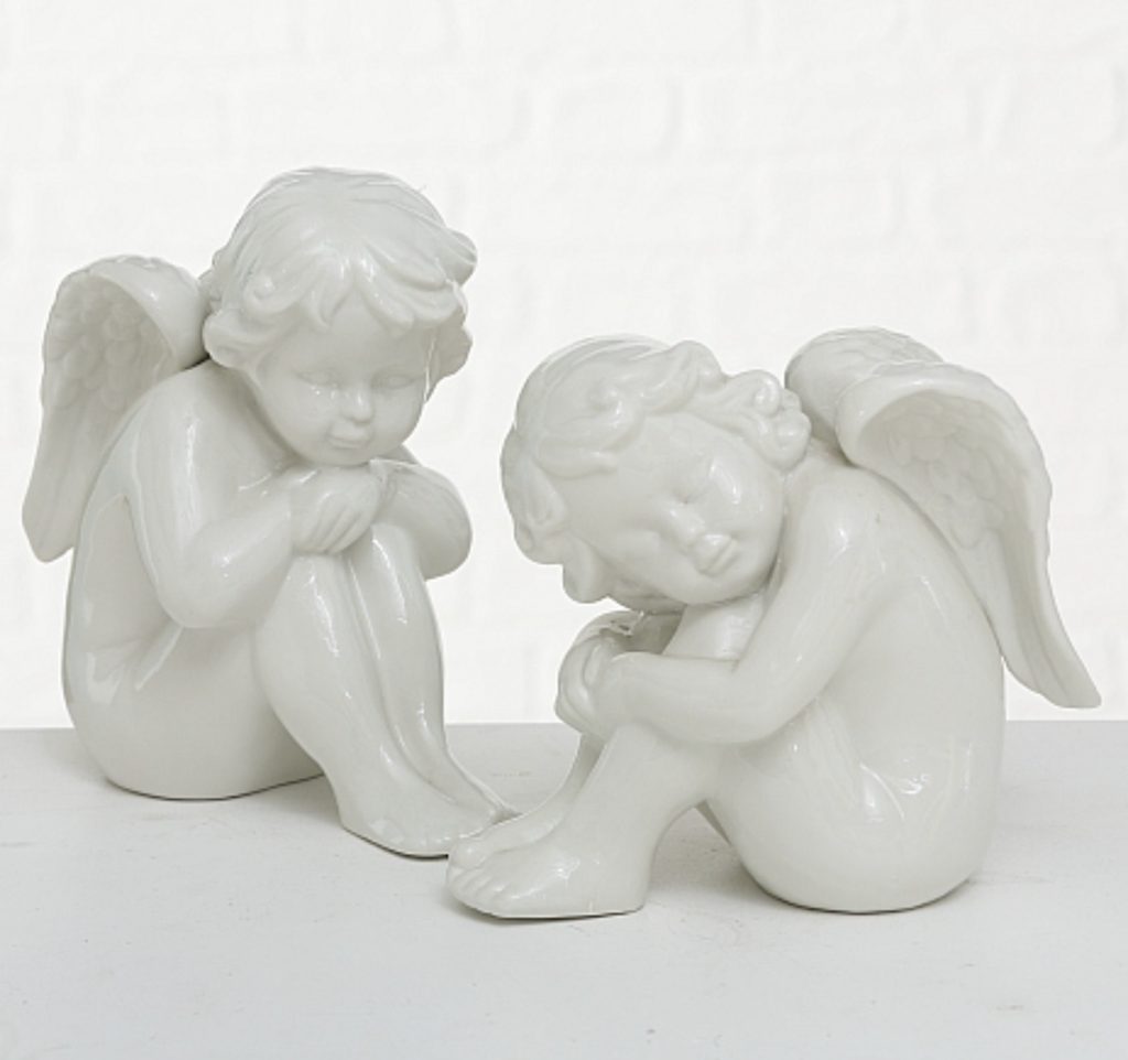 Homedesignshop.cz - Porcelánový anděl Mirra sedící bílý, 20x24x11 cm -  BOLTZE - Andělé - Vánoce - Eshop s interierovými doplňky