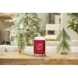 Yankee Candle - Signature vonná svíčka Glistening Leaves, 368g