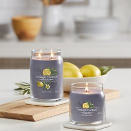 Yankee Candle - Signature vonná svíčka Pumpkin Cinnamon Swirl, 368g