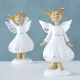 Vianočný anjel v bielych šatách, 5,5x8x16 cm