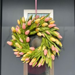 Jarní dekorace věnec na dveře silikonové tulipány růžovo-žlutý, 45-50cm