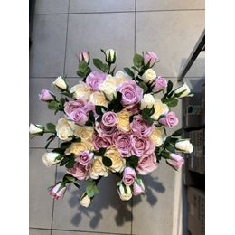 Květina z růží žlutá na vysokém stonku, 62x13 cm