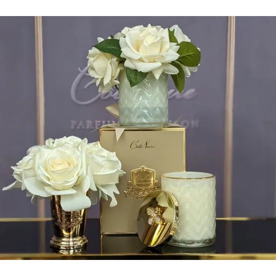 Côte Noire - Herringbone kytice 5 růží s parfémy Champagne Roses v krémové váze