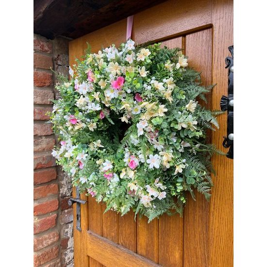Jarní dekorace věnec na dveře jarní kvítí, 65-70cm