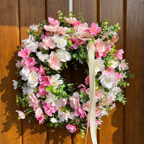 Jarní dekorace věnec na dveře třešeň bílo-růžový, 40-45 cm
