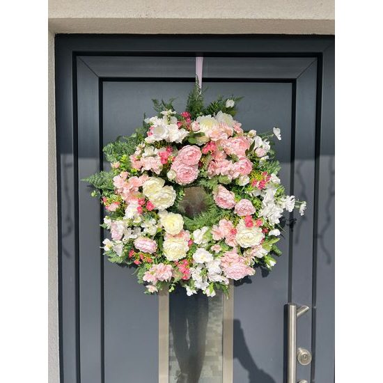 Jarní dekorace věnec na dveře pivoňky růžovo-bílý, 70-80cm