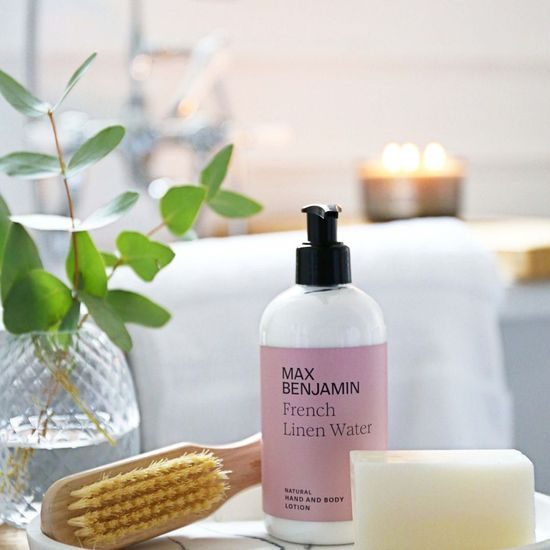 Max Benjamin - Dárková sada tekuté mýdlo a mléko na ruce a tělo French Linen Water 2x300ml