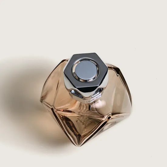 Maison Berger Paris - Dárková sada: Katalytická lampa Eternity tělová + Lady flower, 250 ml