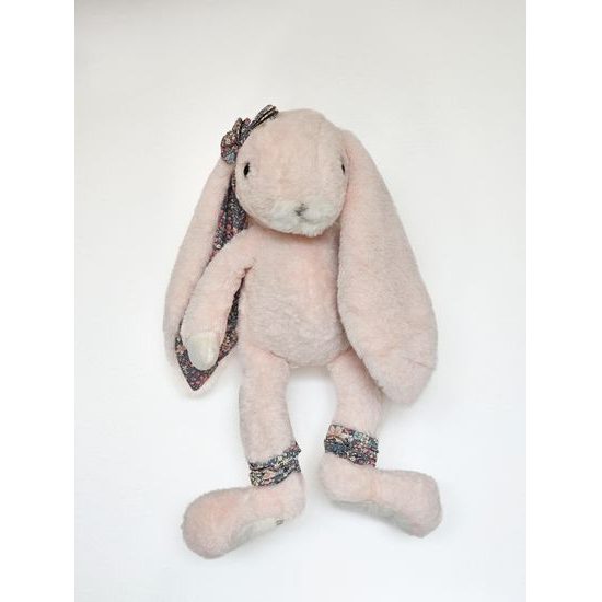 Plyšový zajačik Strawberry s kvetmi ružový, 35 cm