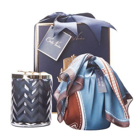 Côte Noire - Herringbone sviečka Navy & Gold so šatkou, Eau De Vie