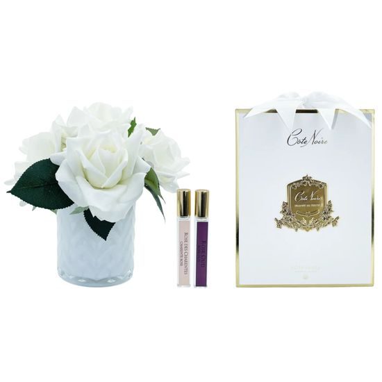 Côte Noire - Herringbone kytica 5 ruží s parfémami White Roses v bielej váze