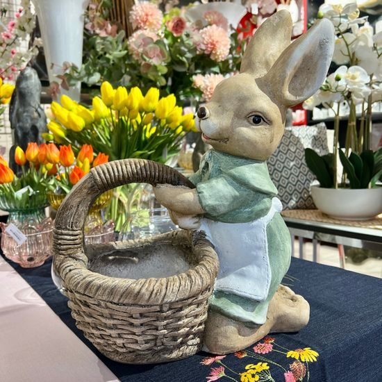 Velikonoční dekorace zajíc obal na květiny hnědý, 32x36x40 cm