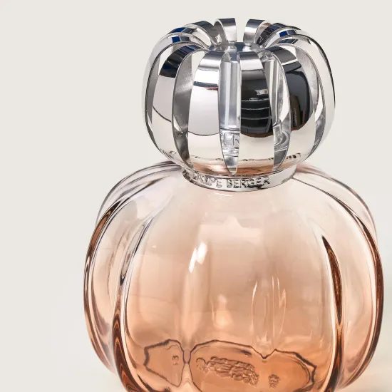 Maison Berger Paris - Dárková sada: Katalytická lampa Corali růžová + Lady Flower, 250 ml