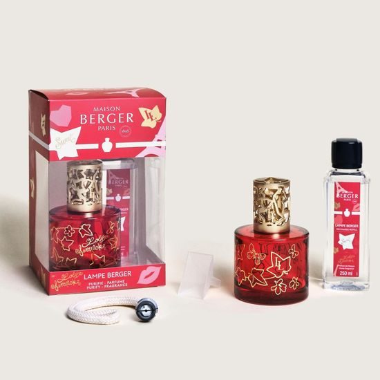Maison Berger Paris - Darčeková sada: katalytická lampa Pure Lolita Lempicka, červená + Sweet Lolita, 250 ml