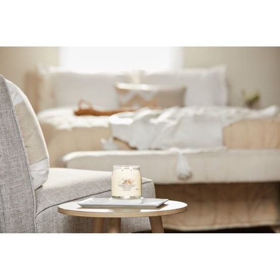 Yankee Candle - Signature vonná svíčka Soft Wool & Amber, 368g