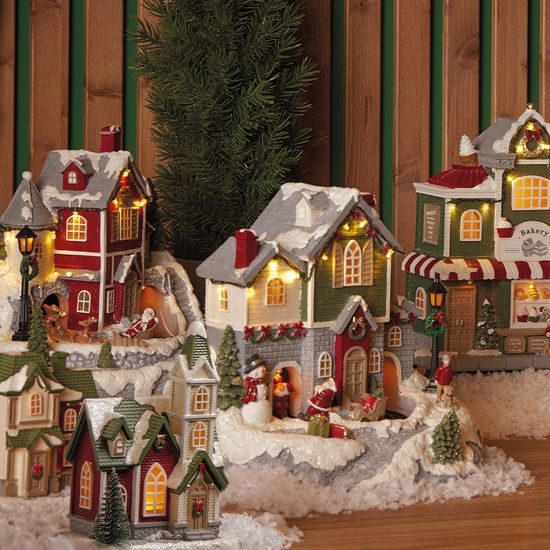 Vianočná dekorácia hrací domček s LED osvetlením, 36x17x14,5 cm