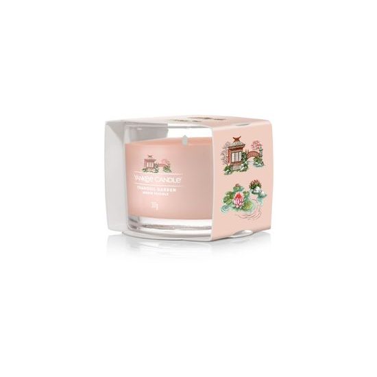 Yankee Candle - Plněná votivní svíčka ve skle Tranquil Garden