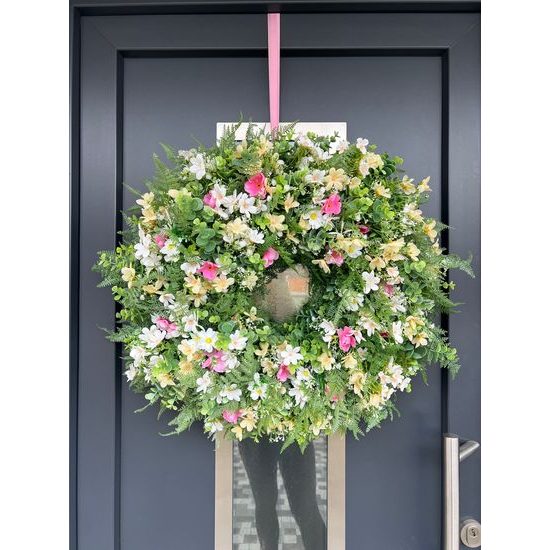 Jarní dekorace věnec na dveře jarní kvítí, 65-70cm