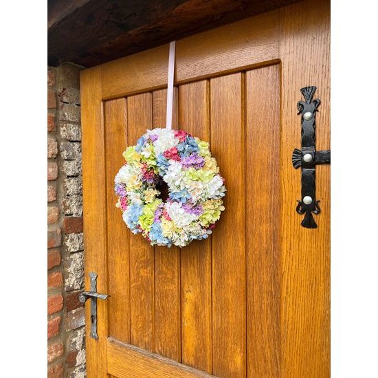 Jarní dekorace věnec na dveře/stůl květinový barevný, 38 cm