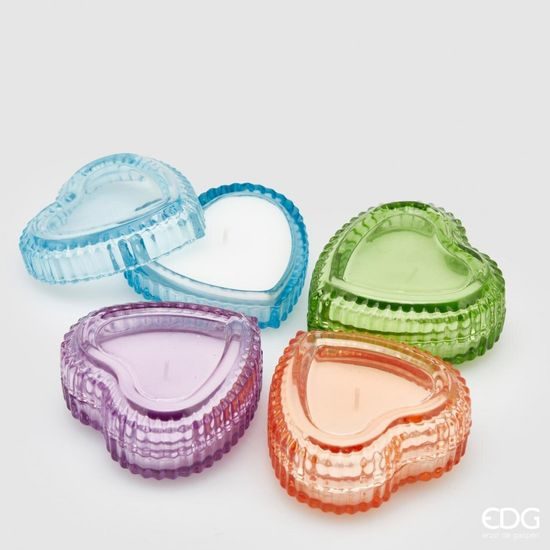 Vonná svíčka ve tvaru srdce 1ks vanilka, 4x9 cm