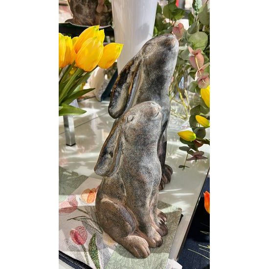 Velikonoční dekorace zajíc beton, šedá/zlatá, 16x12x28 cm