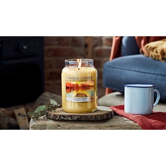 Yankee Candle - Classic vonná svíčka Autumn Sunset 411 g