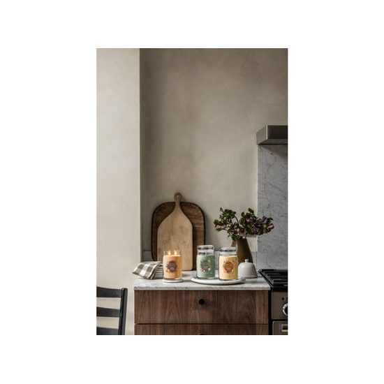 Yankee Candle - Signature vonná svíčka Glistening Leaves, 567g