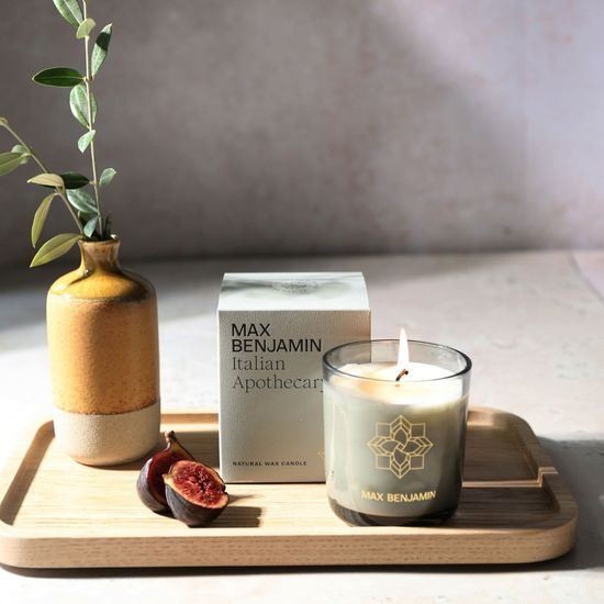 Max Benjamin - Vonná sviečka Italian Apothecary 210g